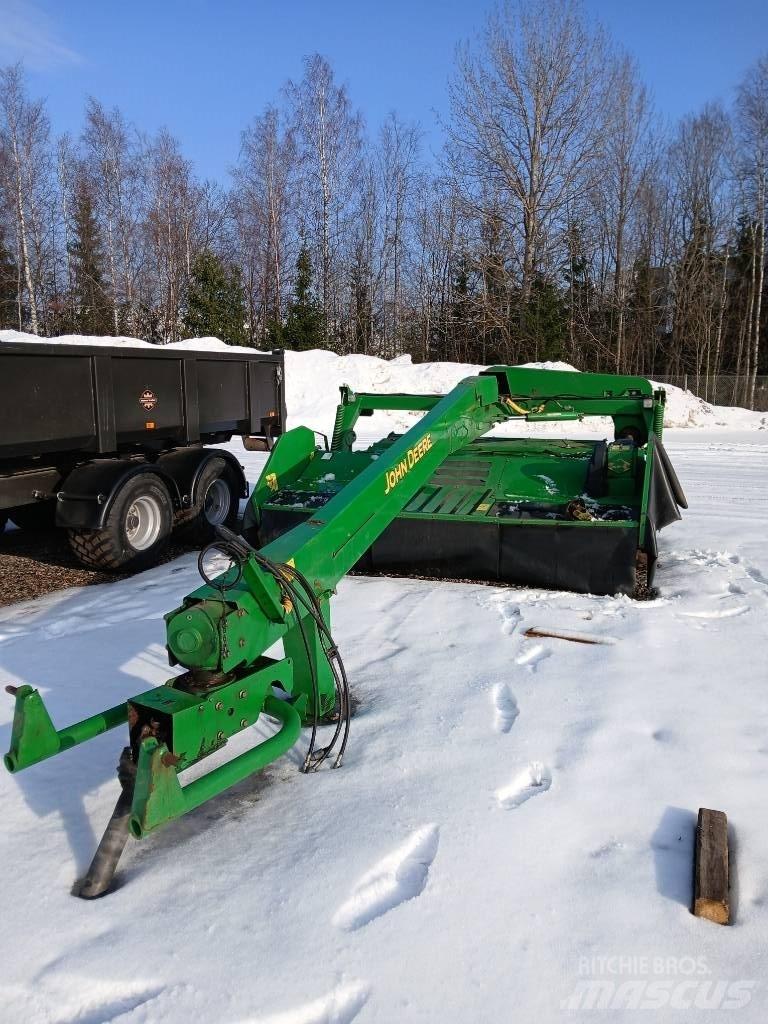 John Deere 735 Niittomurskaimet
