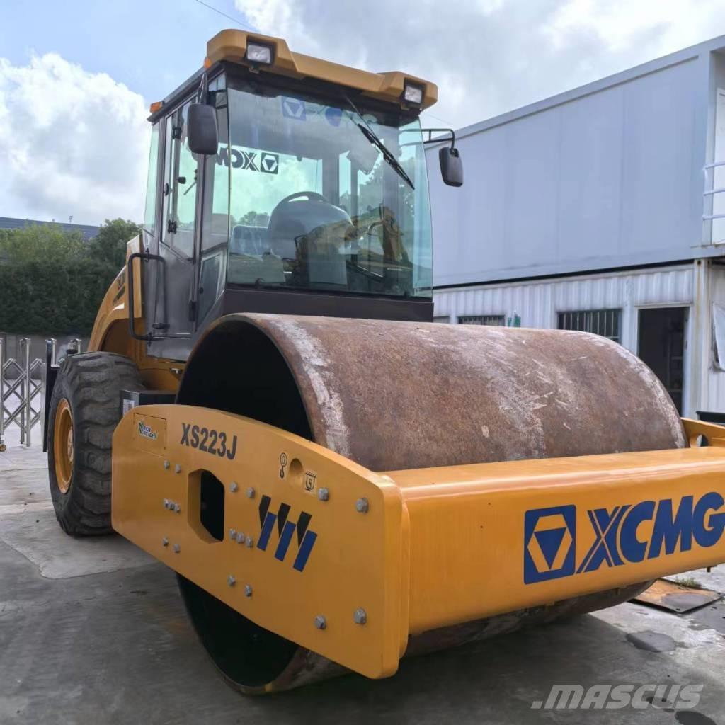 XCMG XS 223 J Yksivalssijyrät