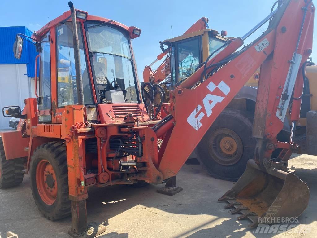 Fai KOMATSU 595s Kaivurikuormaajat