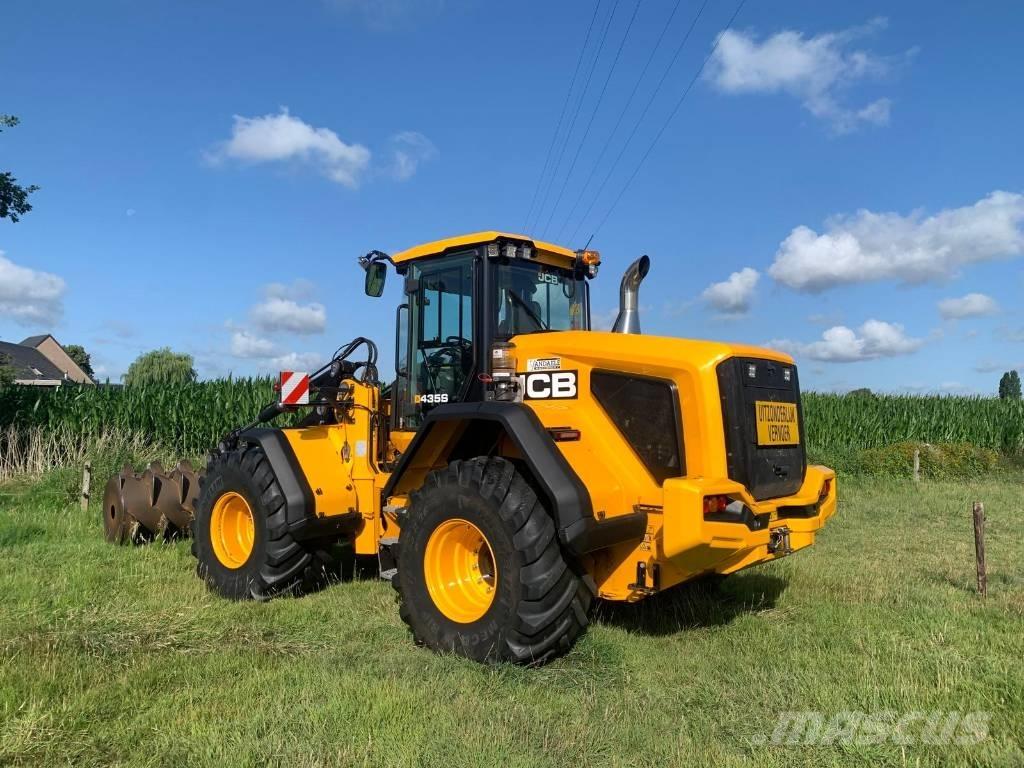 JCB 435S Traktorit
