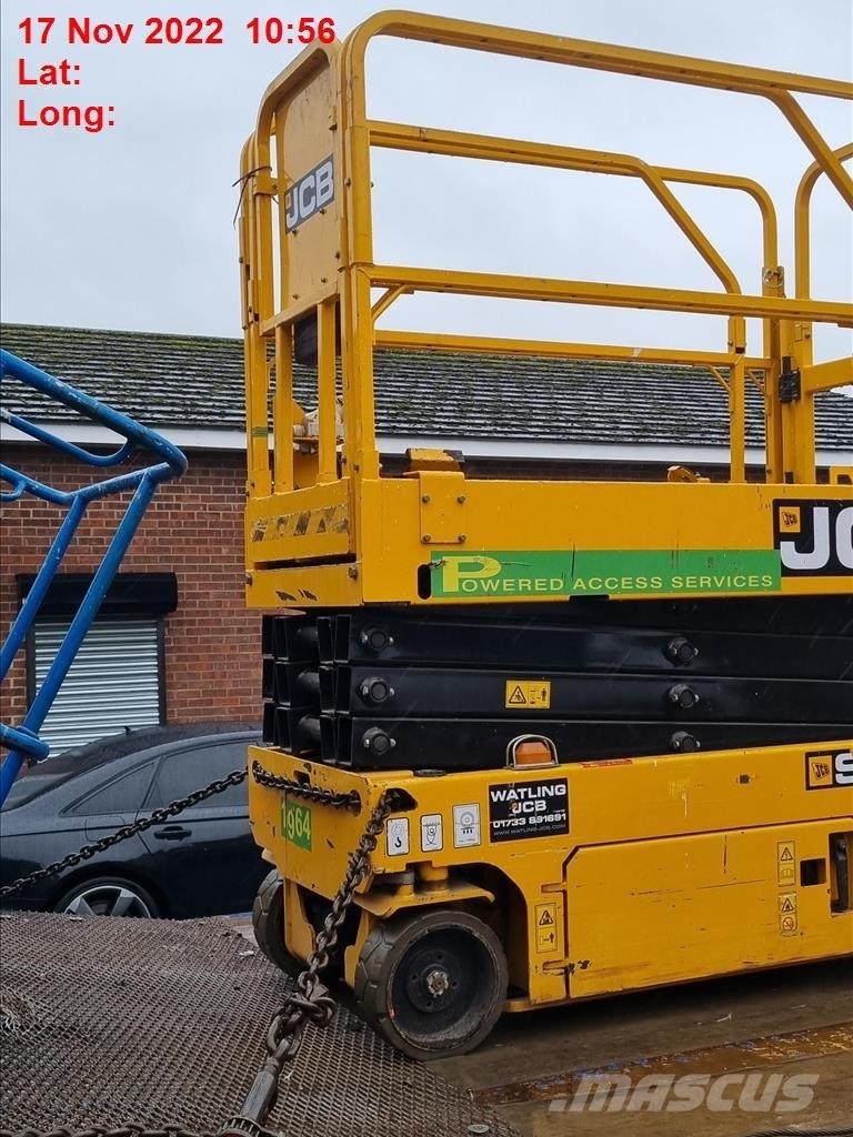 JCB 1930E Saksilavat
