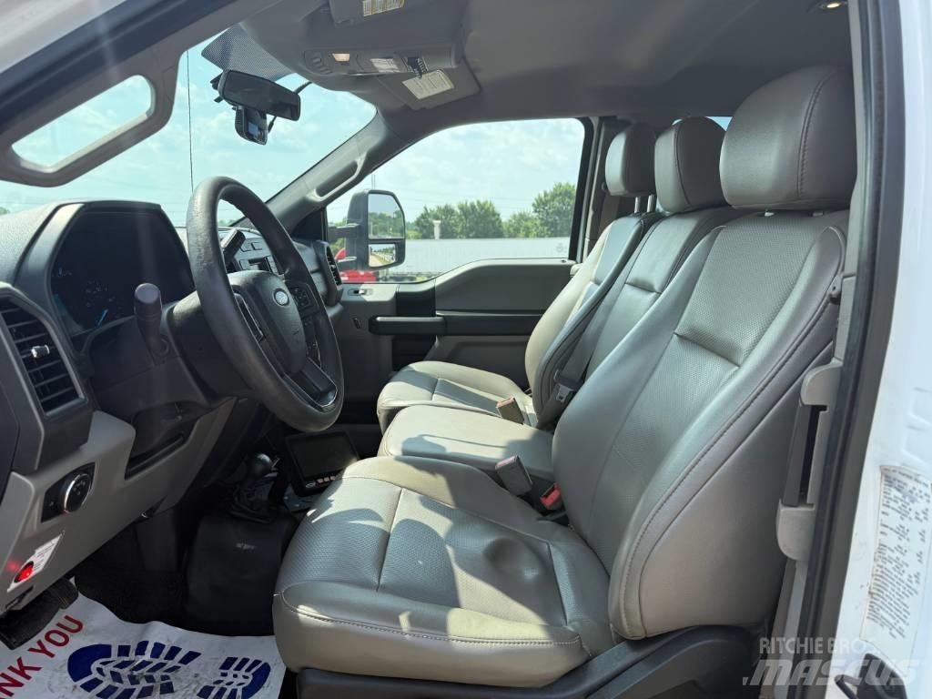 Ford F 550 XL SD Tienhoitoautot