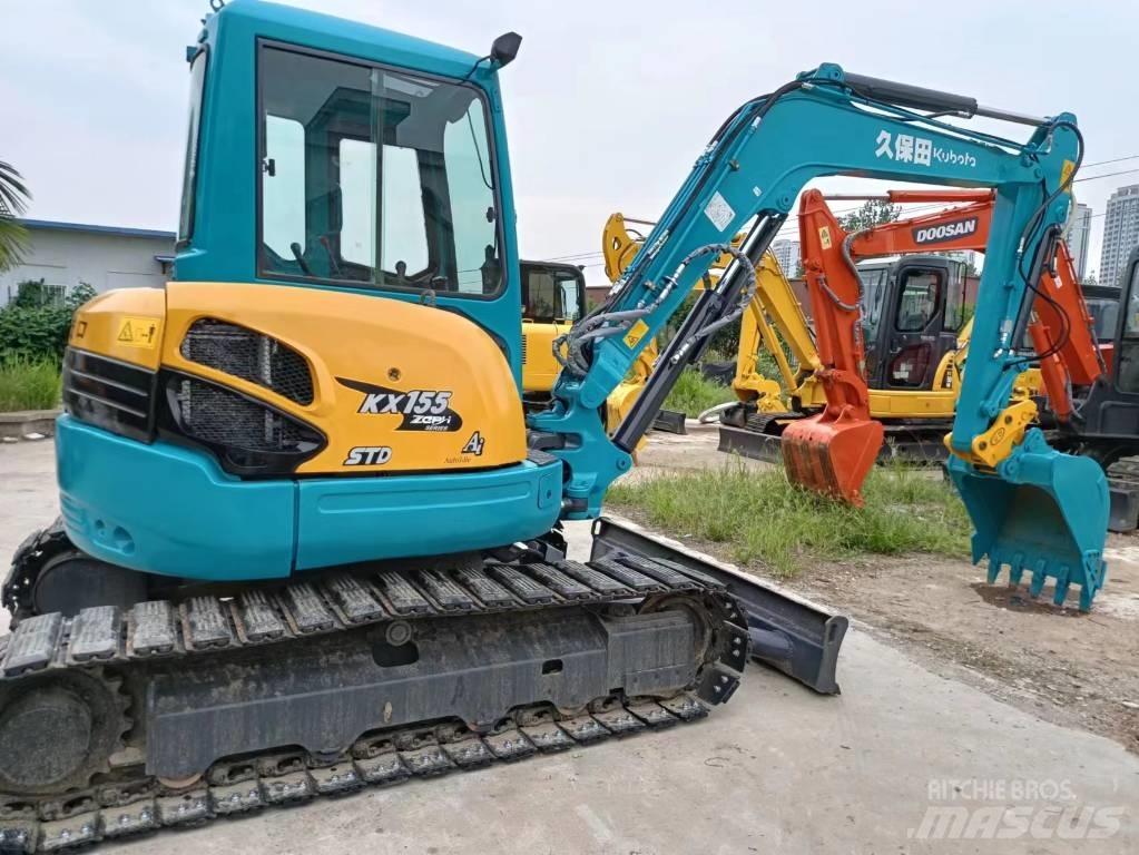 Kubota 155 Telakaivukoneet