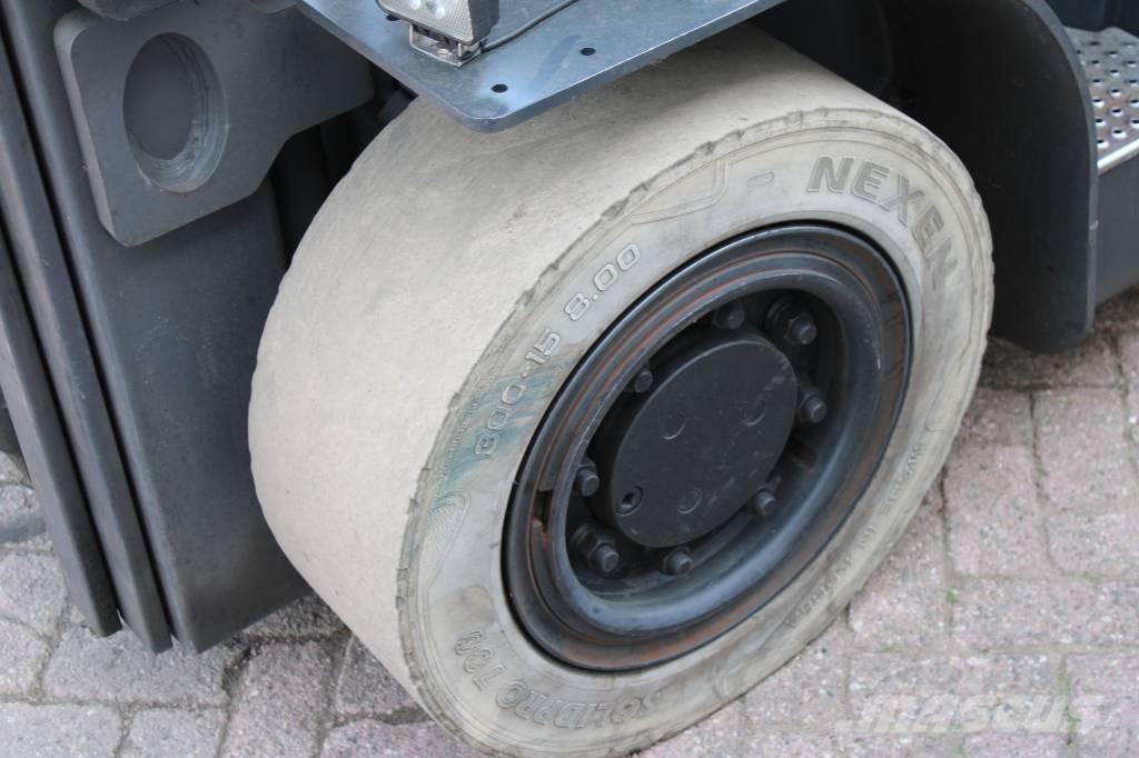 Doosan G 55 C-7 Nestekaasutrukit