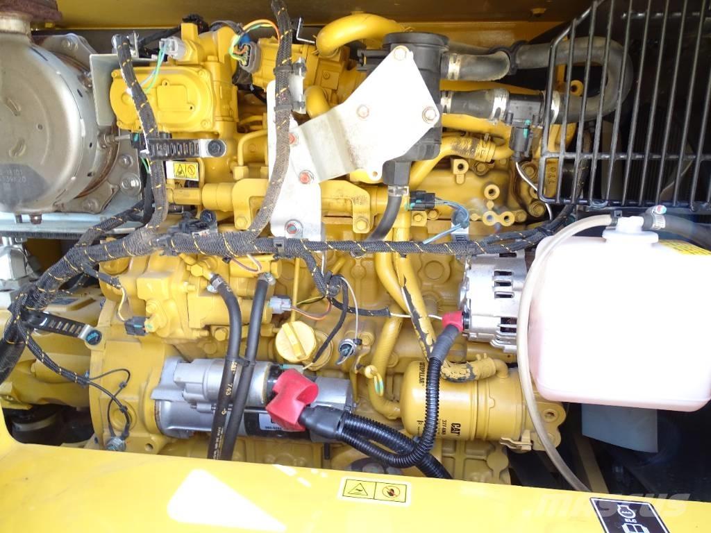 CAT 310 Midikaivukoneet 7t - 12t