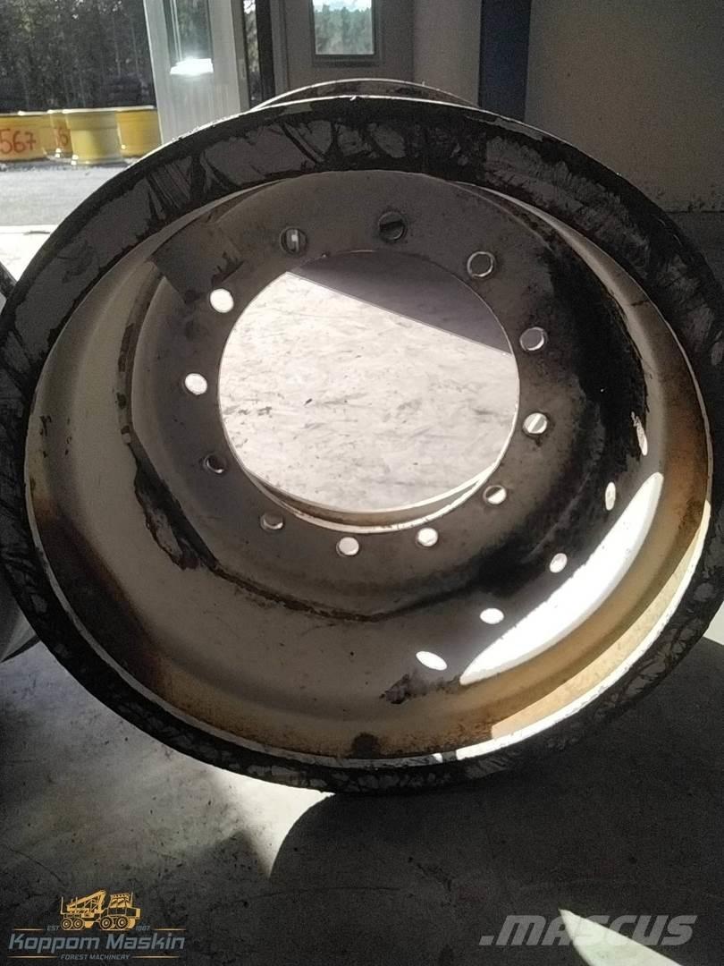 Valmet 860 20x26,5 Renkaat ja vanteet