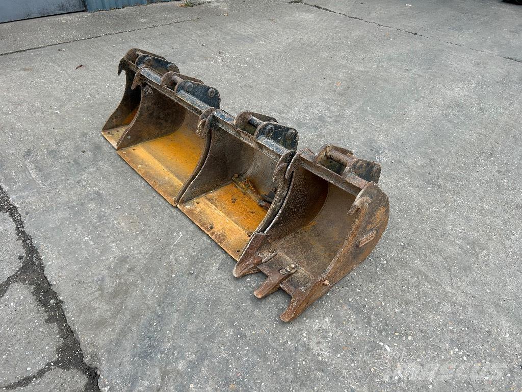 Kubota U27-4 Minikaivukoneet < 7t