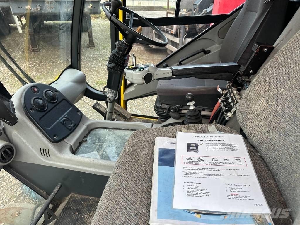 Johnston CN400 Lakaisukoneet