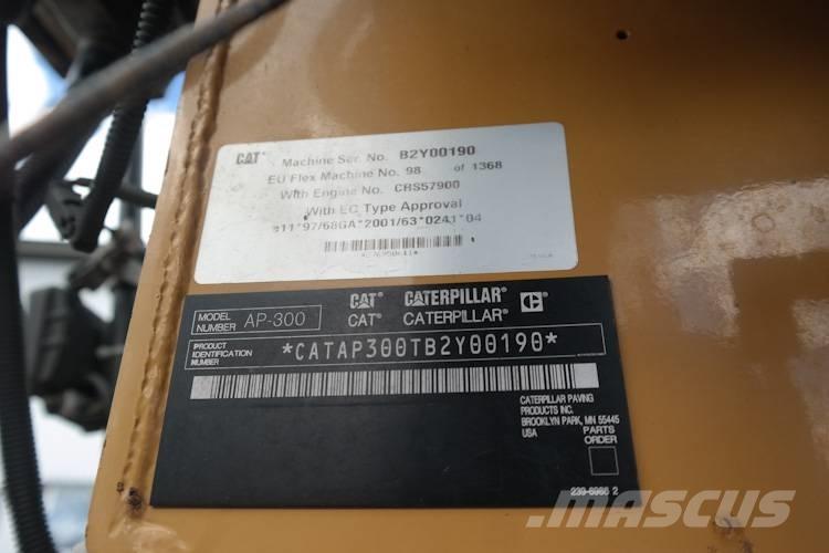 CAT AP 300 Asfalttikoneet