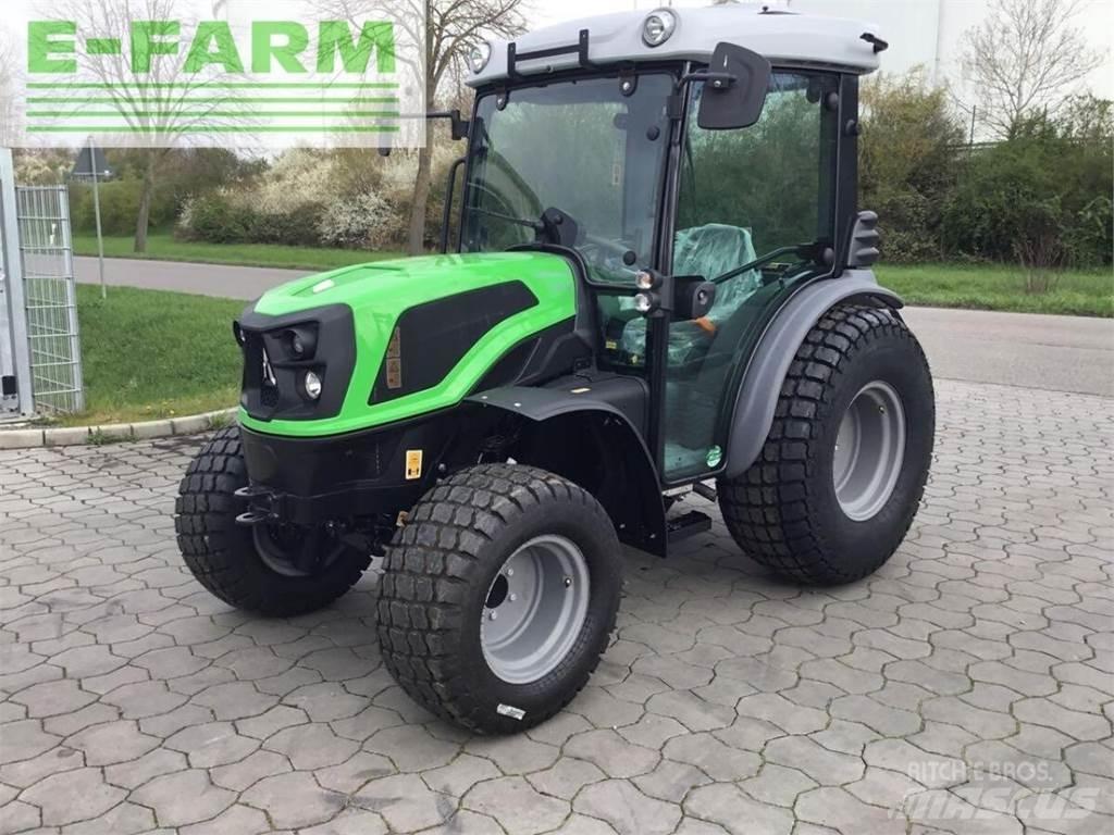 Deutz-Fahr 3050 Traktorit