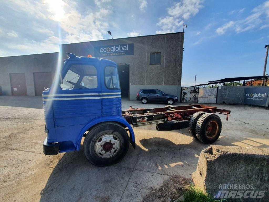 Pegaso COMET 1090 Kuorma-autoalustat