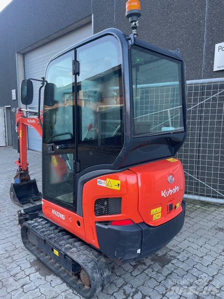 Kubota KX016-4 Minikaivukoneet < 7t