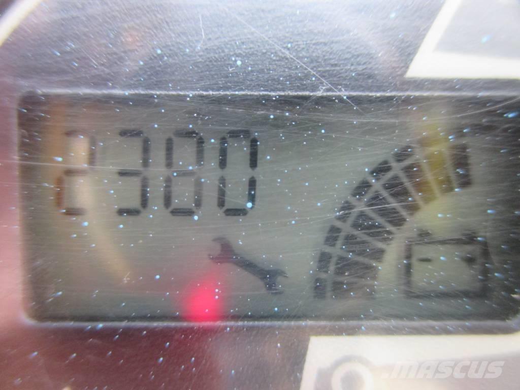 JLG Toucan 8 E Henkilönostimet ja nostolaitteet