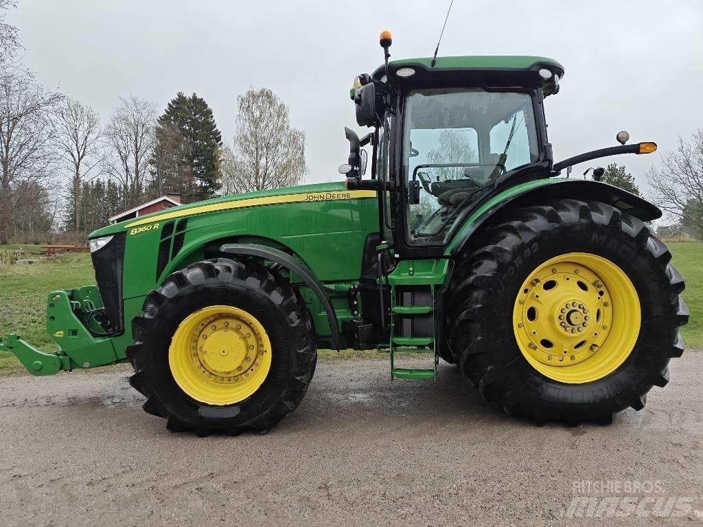 John Deere 8360 R Traktorit