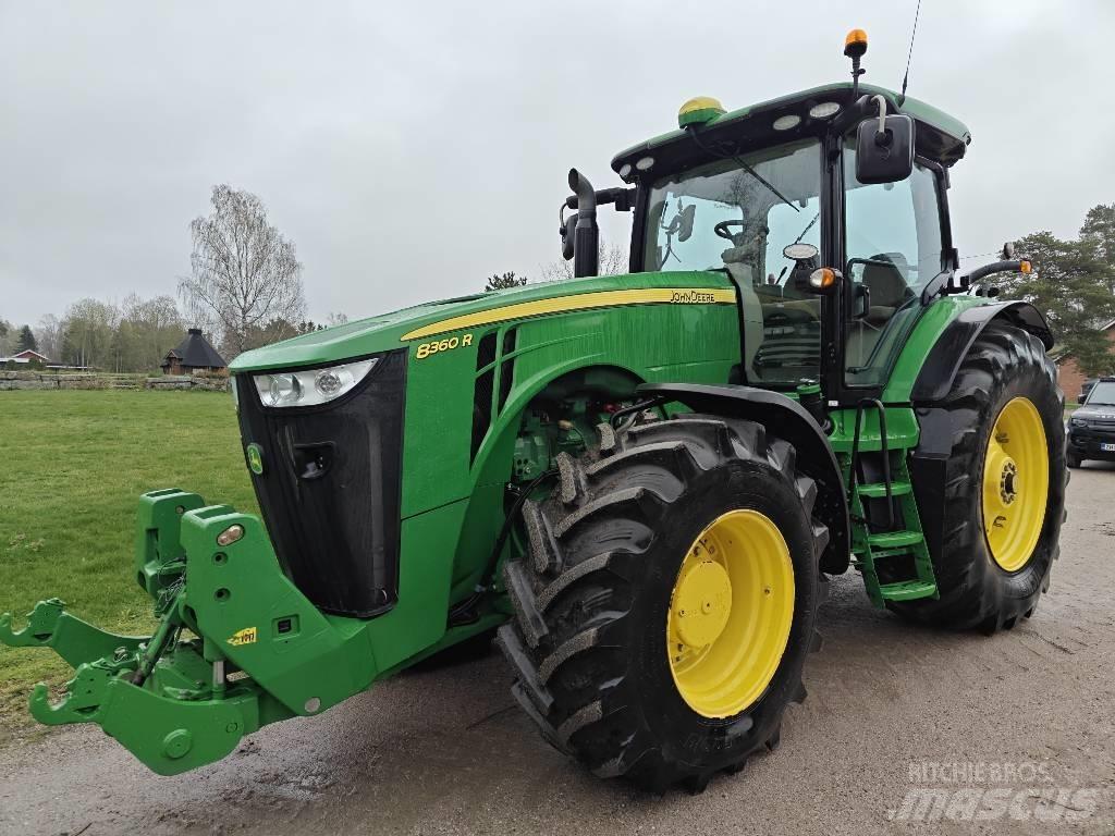 John Deere 8360 R Traktorit