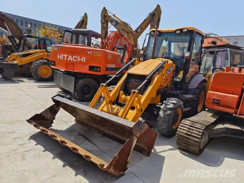 JCB 3 CX Kaivurikuormaajat