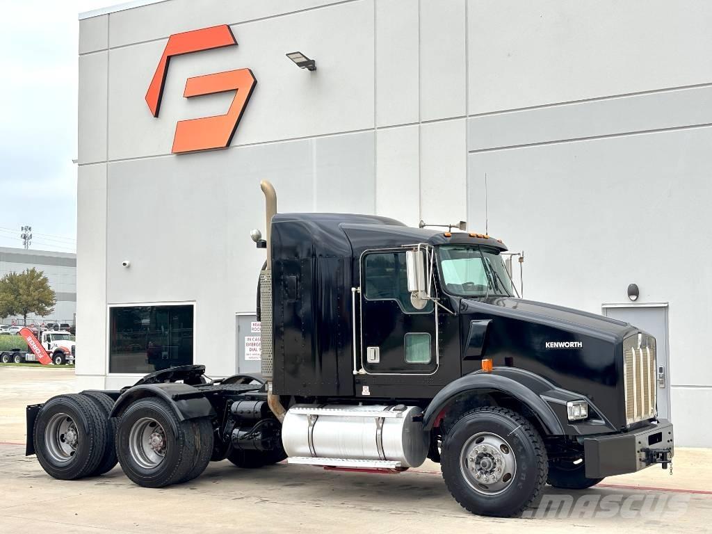 Kenworth T 800 Vetopöytäautot