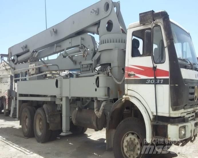 Putzmeister 36M-4R Betonipumppuautot