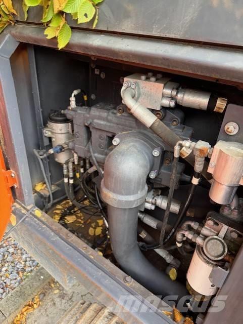 Doosan DX 530 LC-5 Telakaivukoneet