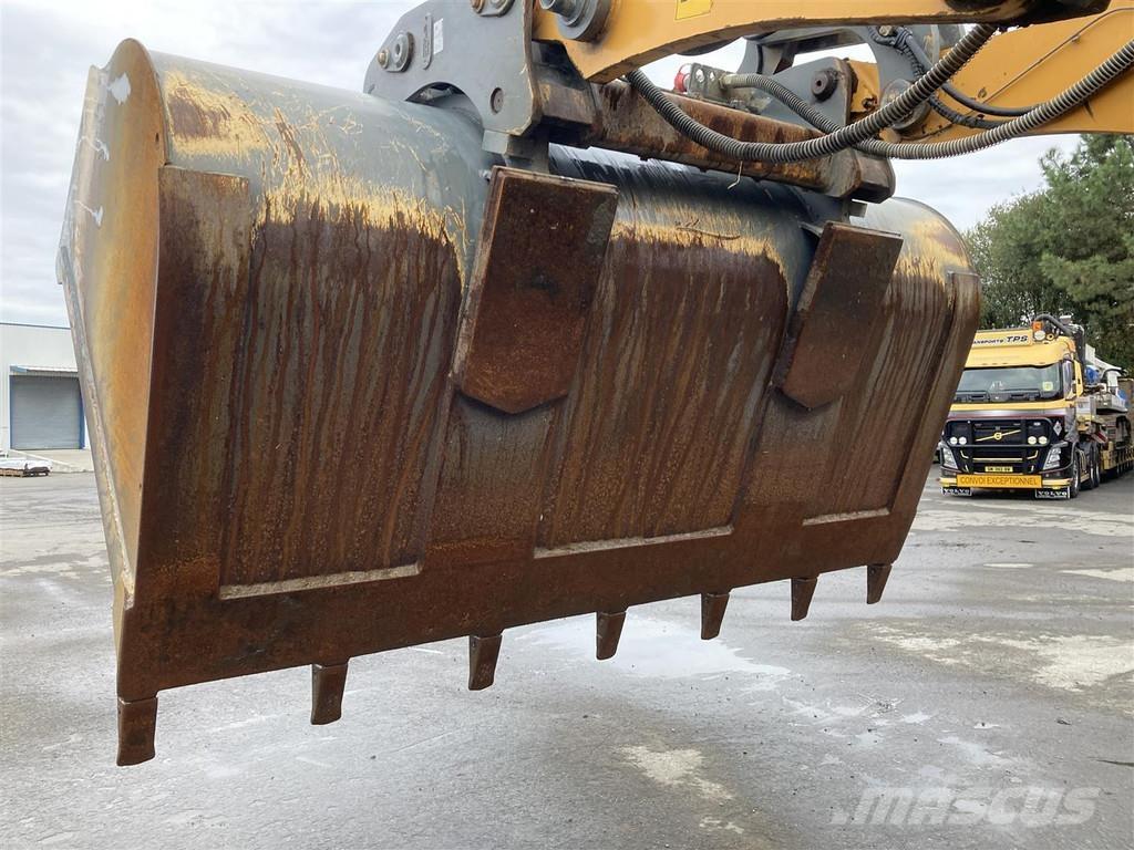 Liebherr L 538 Pyöräkuormaajat