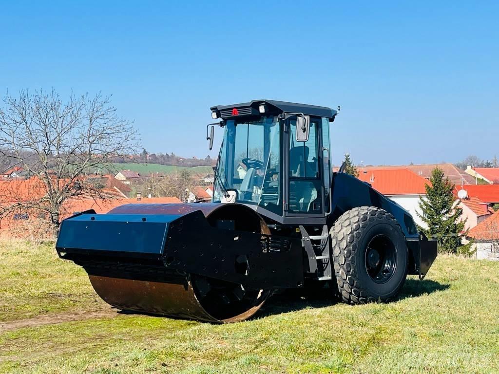 Ammann ARS 110 Yksivalssijyrät
