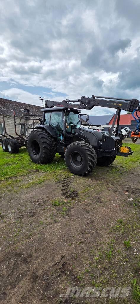 Valtra N 101 HT Juontokoneet