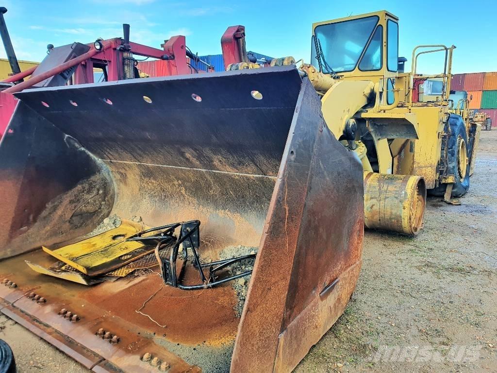CAT 988 F II Pyöräkuormaajat