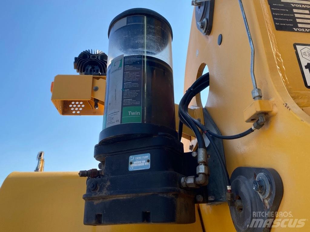 Volvo L 150 G Pyöräkuormaajat