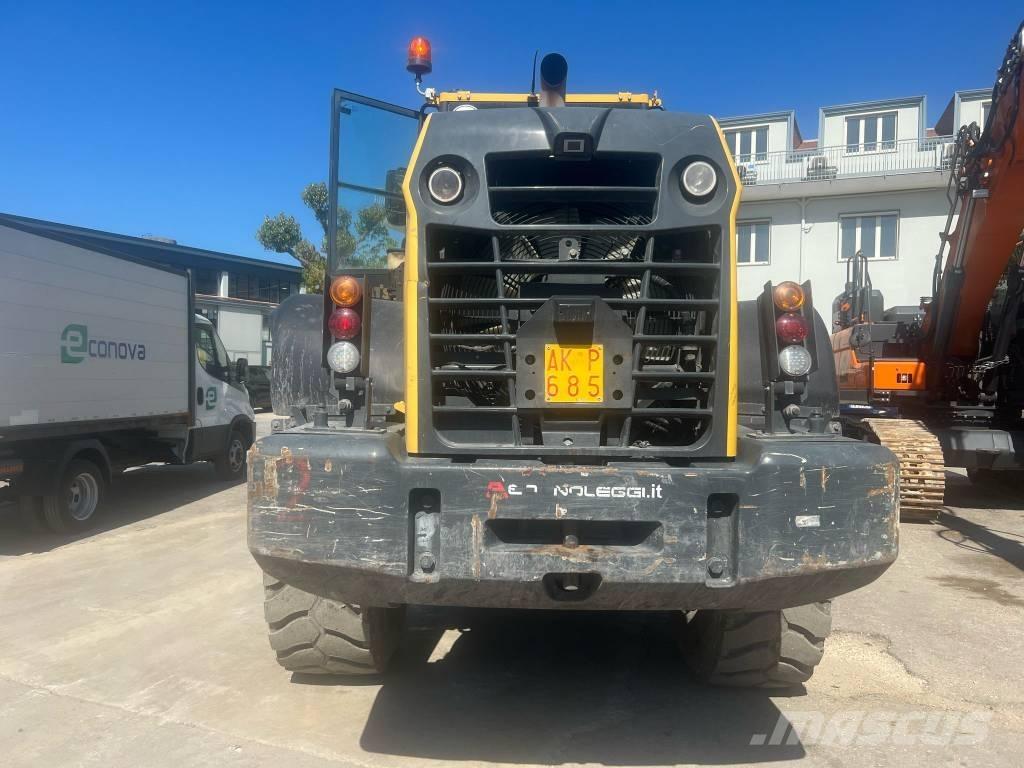 Komatsu WA 320-8 Muut materiaalinkäsittelykoneet