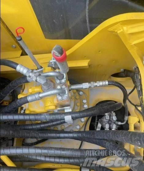 Komatsu 220-8K Telakaivukoneet