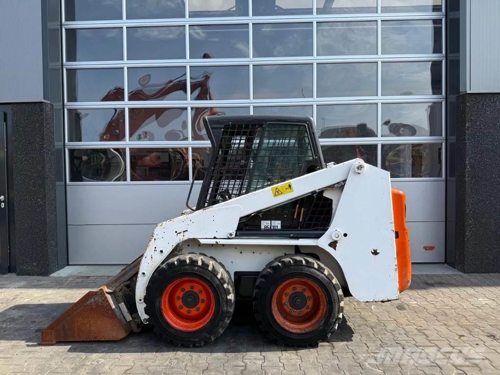 Bobcat S130 Liukuohjatut kuormaajat