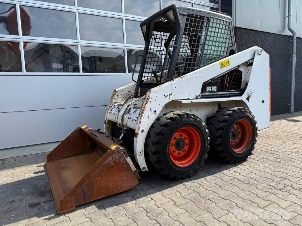 Bobcat S130 Liukuohjatut kuormaajat