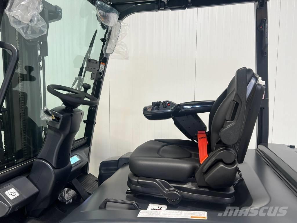 Bobcat B25X-7 PLUS Sähkötrukit