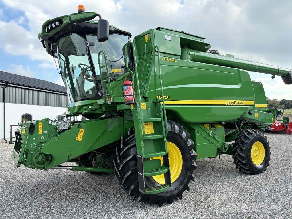 John Deere T 670 i Leikkuupuimurit