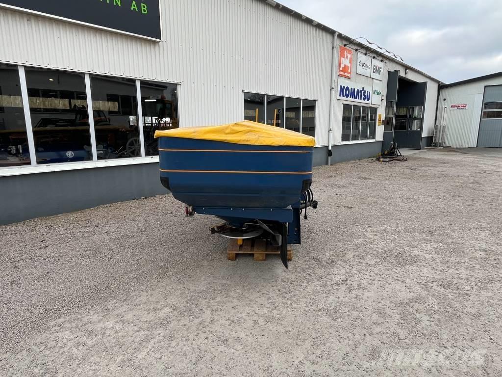 Bogballe M2W Lannoitteenlevittimet