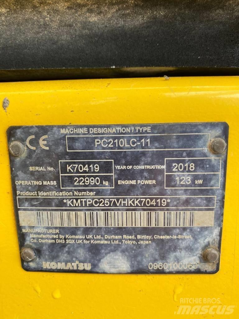 Komatsu PC 210 LC Telakaivukoneet