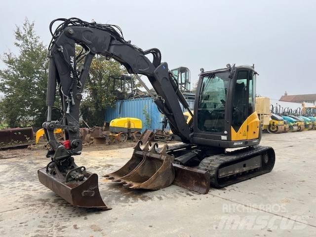 Mecalac 8 M CR Midikaivukoneet 7t - 12t