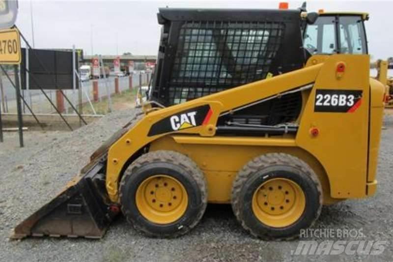 CAT 226B3 Muut kuorma-autot
