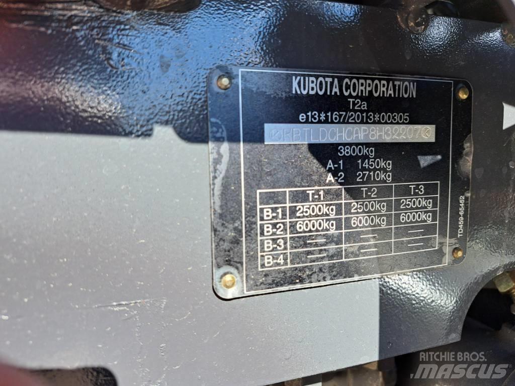 Kubota L2-552 Traktorit