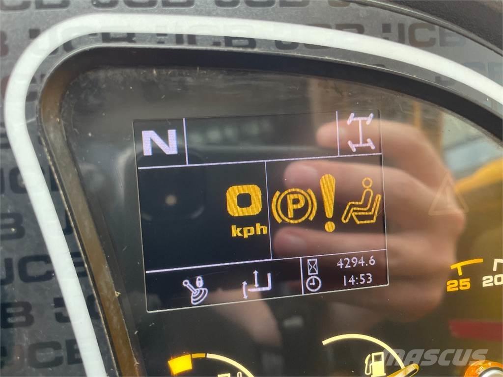 JCB 527-58 Agri Kurottajat