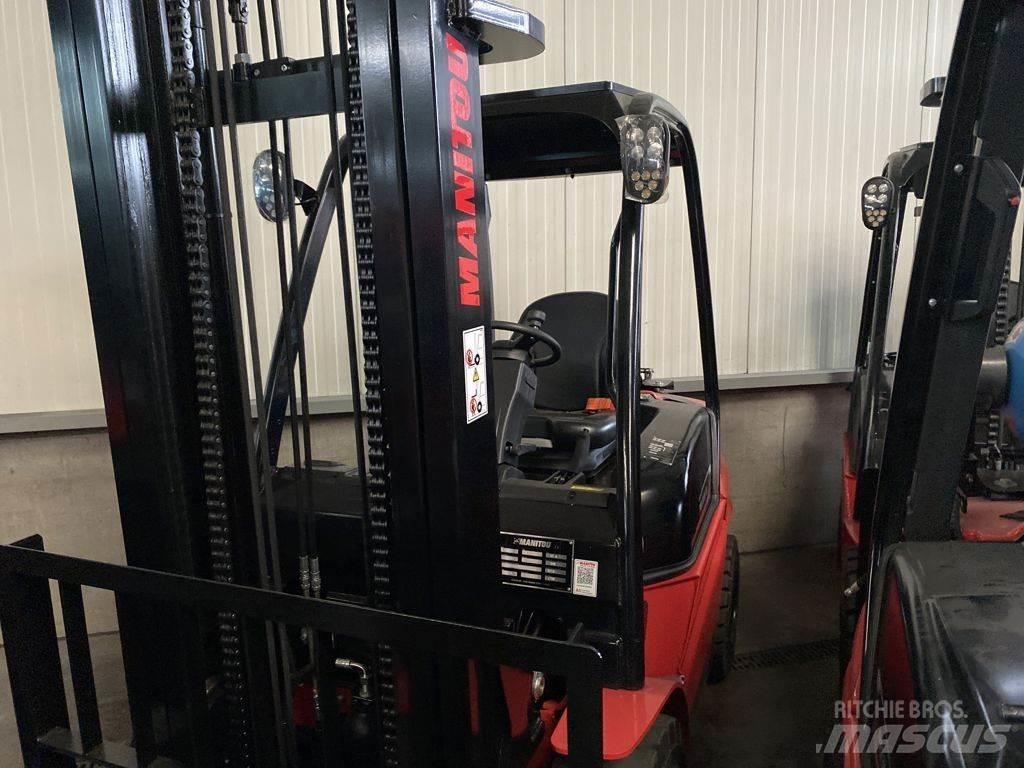 Manitou MI35G Nestekaasutrukit