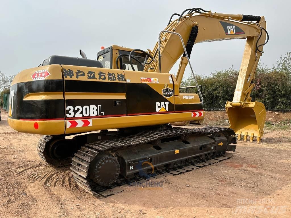 CAT 320 B L Telakaivukoneet