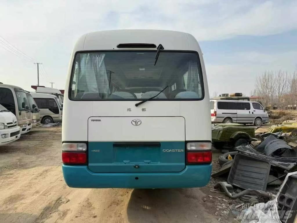 Toyota Coaster Bus Minibussit