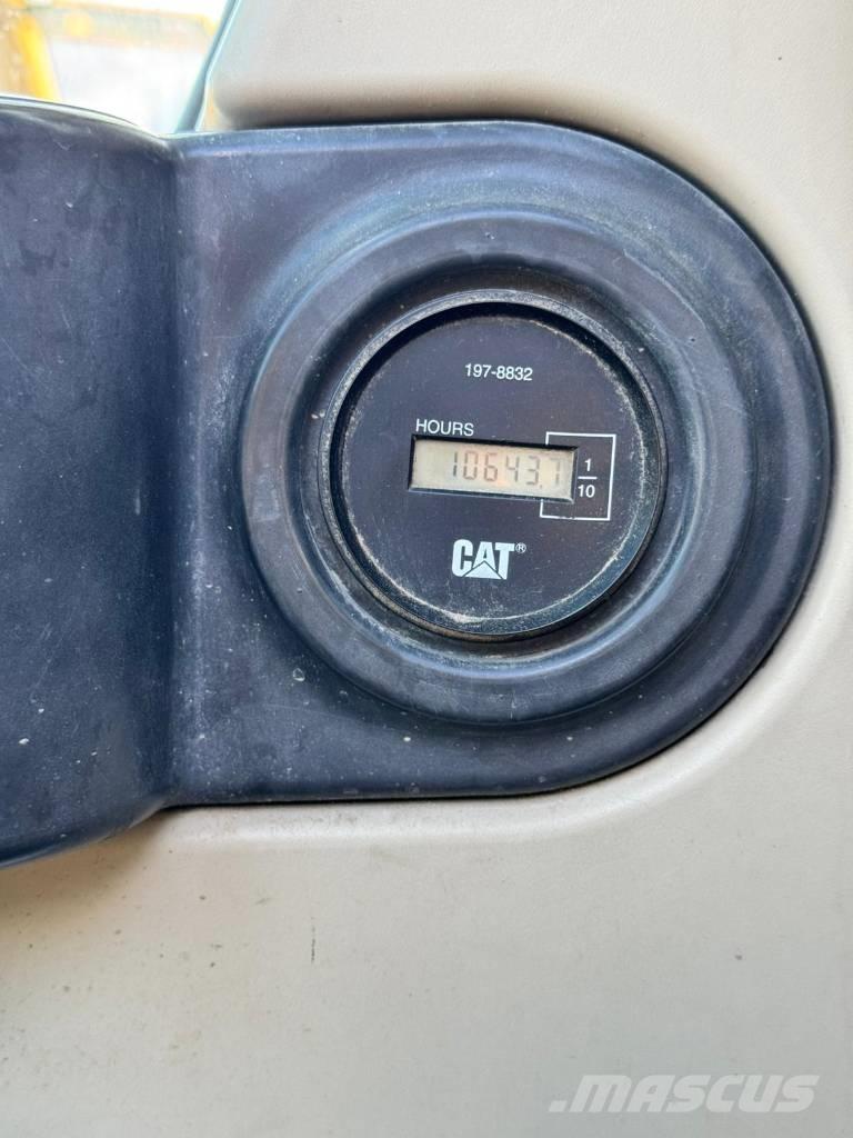 CAT M 315 C Pyöräkaivukoneet