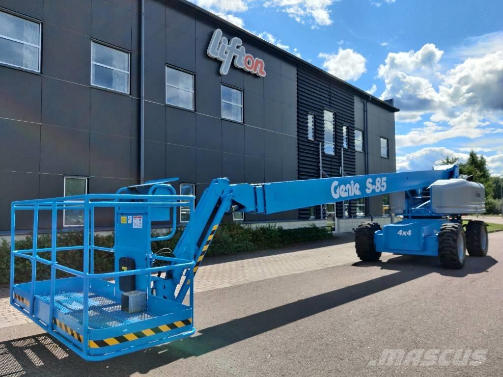 Genie S 85 Bomlift Kuukulkijat