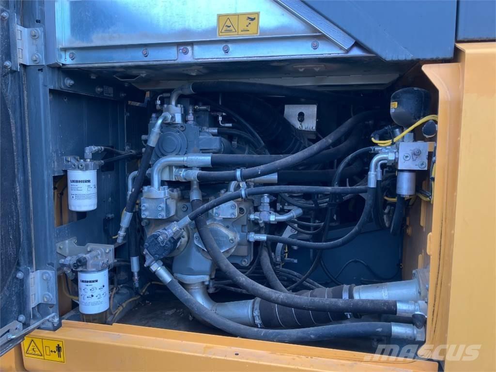 Liebherr R934 Telakaivukoneet