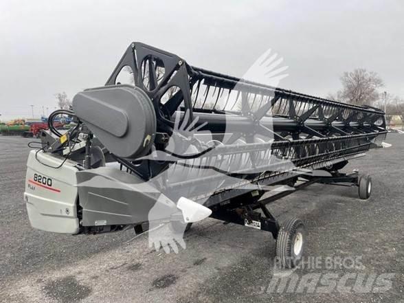 Agco 8200 Leikkuupöydät