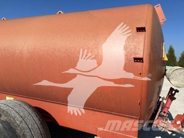 Calumet V3750 Kuivalannan levittimet