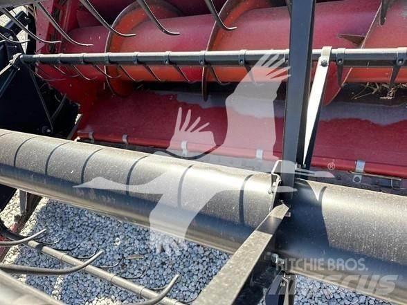 Case IH 1020 Leikkuupöydät