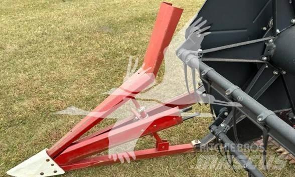 Case IH 1020 Leikkuupöydät